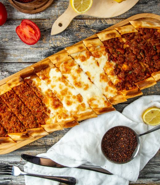 Beyhan Pide karışık pide, eski Nazar Pide taş fırın lezzeti, Çamdibi Bornova